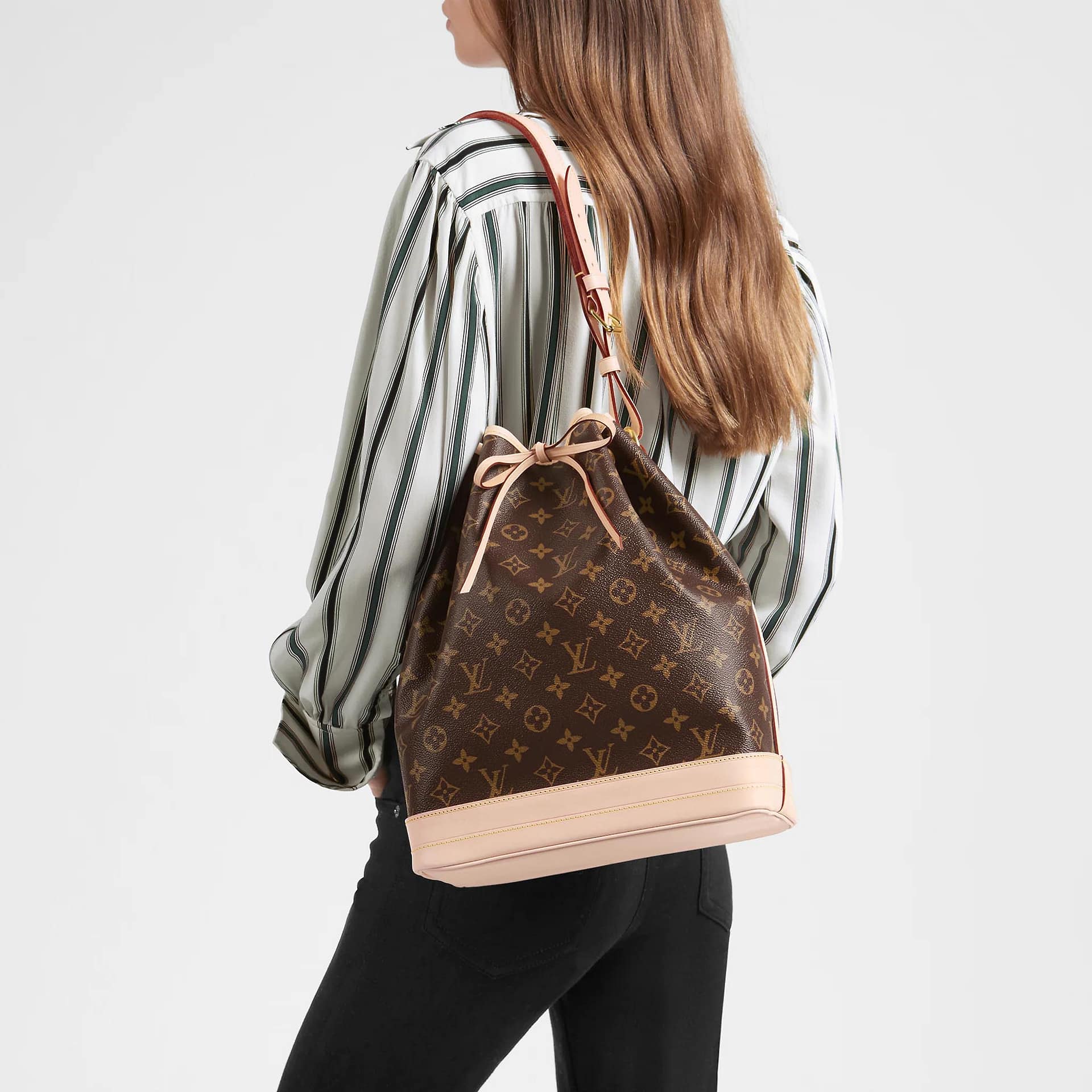 monogram lv